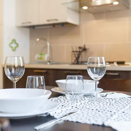 The Lovely Nest Apartment