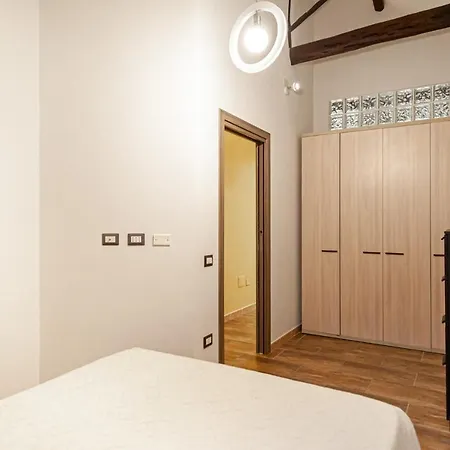 The Lovely Nest Apartment